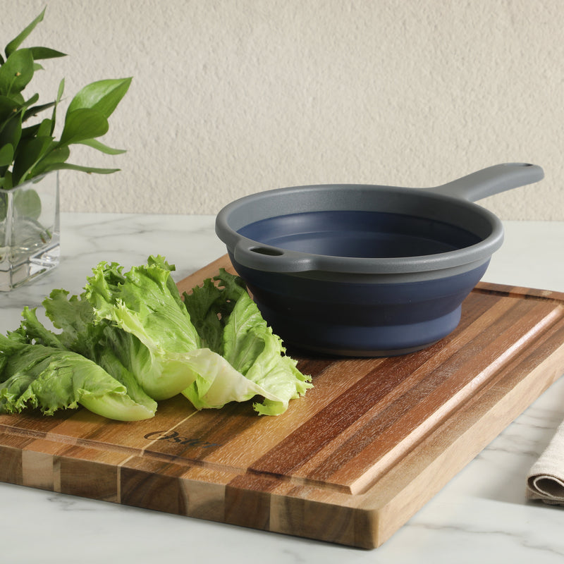 Oster Bluemarine 7" Foldable Colander w/ Long Handle - Blue/Grey - Round - PP/TPR - Color Sleeve