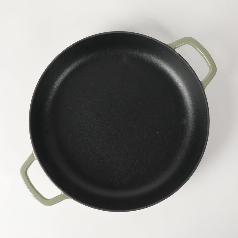 Sur la Table Kitchen Essentials Supper Club 3.75qt Enamel Cast Iron Everyday Pan w/ Borosilicate Lid - Matte Black Enamel Interior - Stainless Steel Knob - Color Sleeve w/ Remailer