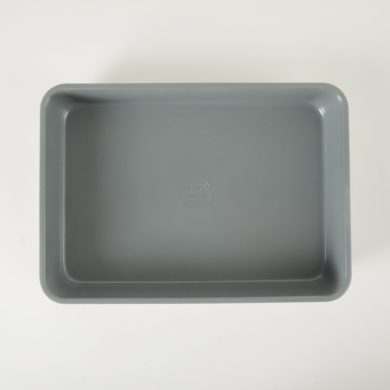 Sur la Table Kitchen Essentials Bake Sale 13" x 9" Carbon Steel Roaster Pan - Eggshell - Rectangle - Grey Nonstick Interior - Color Label