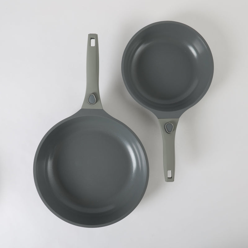 Sur La Table Kitchen Essentials Craft Studio 4pc Aluminum Frying Pan Set - Ceramic Non-Stick Interior - Induction Base - Soft Touch Detachable Handle - Gift Box w/ Remailer (Open Window)