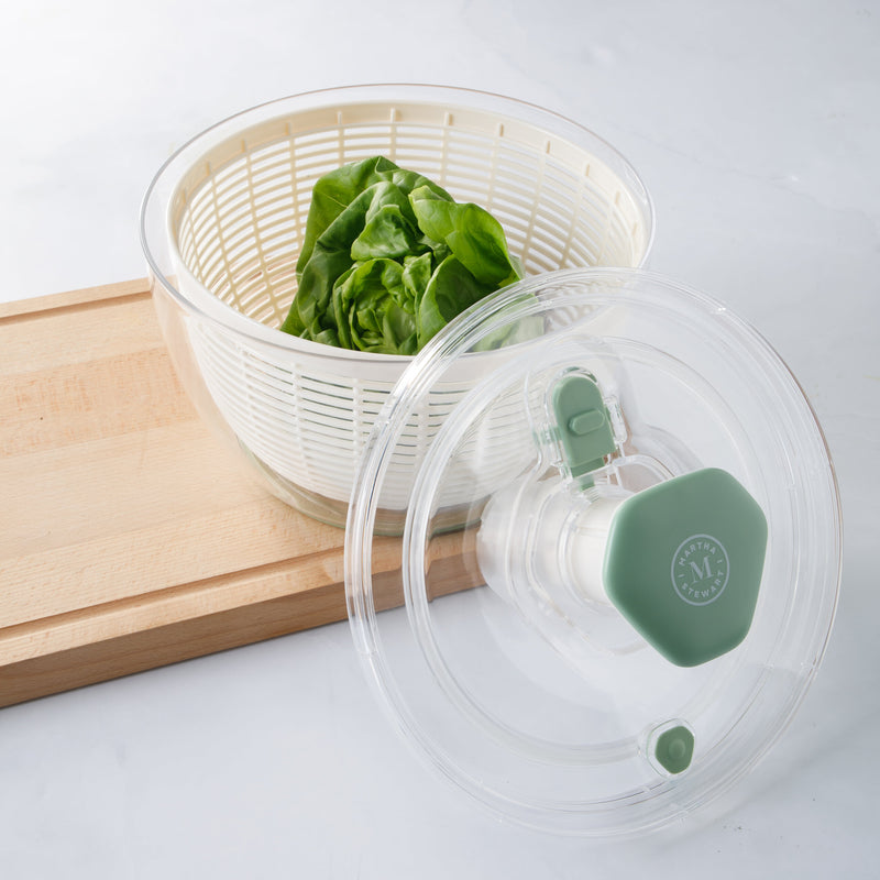 Martha Stewart Gulfwind 6 L / 6.3 qt Salad Spinner - White Color Basket - Blue Round Knob - PS/PP/ABS/TRP - GBX w/ RM