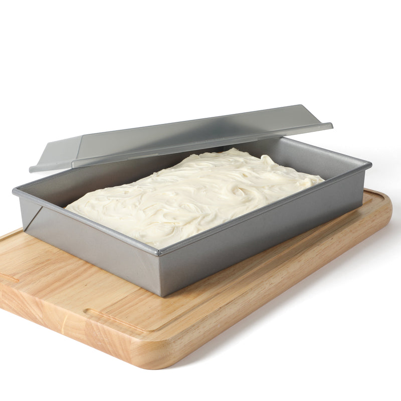 Calphalon Titan 13" x 9" Aluminized Steel Cake Pan w/ Lid - Open Stock w/ Color Sleeve