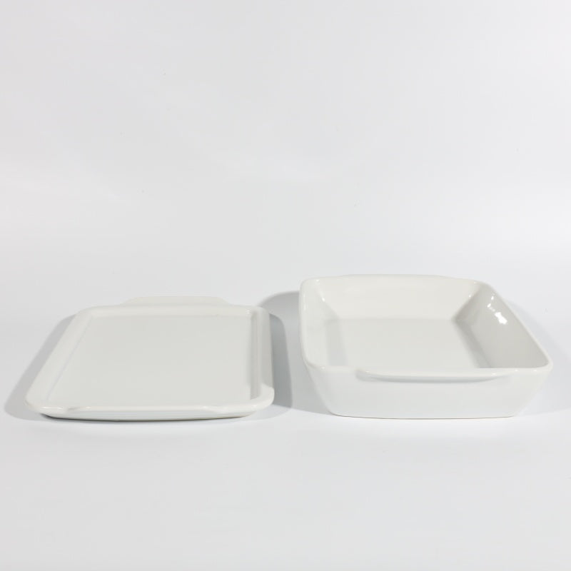 Gibson Elite Gracious Dining 1.9qt (1.8 Liter) Solid Color Stoneware Baker w/ Stoneware Lid - Color Sleeve