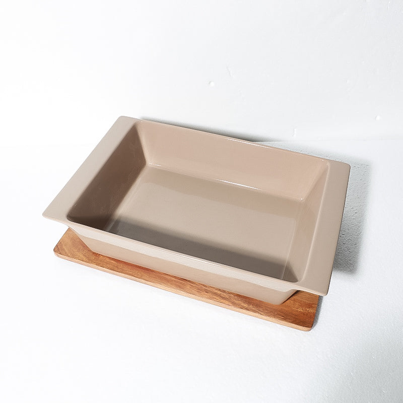 Gibson Elite Gracious Dining 2.75qt (2.6 Liter) Solid Color Stoneware Baker w/ Acacia Wood Lid - Color Sleeve